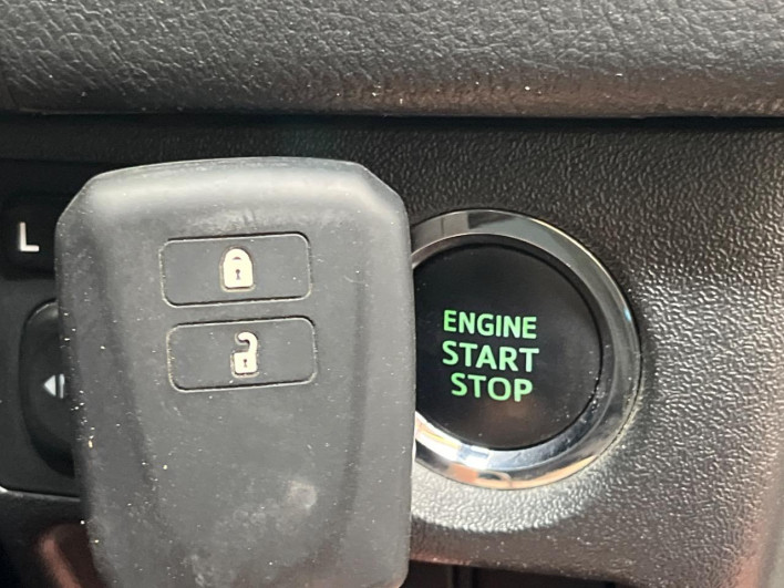 2020 Toyota Hiace Van 3BF-TRH216K (UW-69ef58e957694)[20]