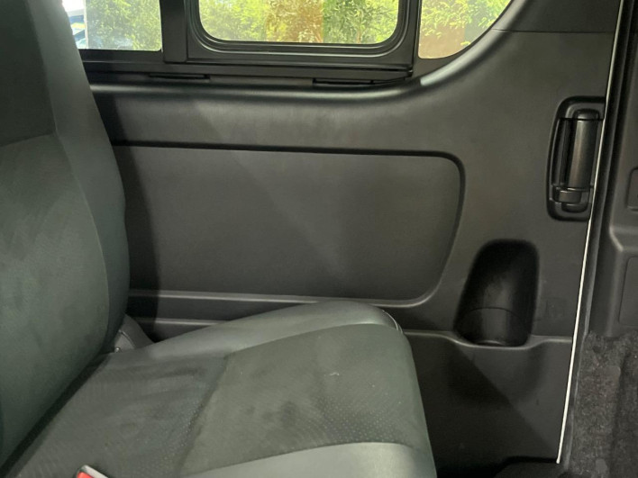 2020 Toyota Hiace Van 3BF-TRH216K (UW-69ef58e957694)[15]