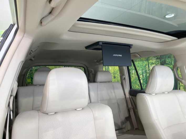 2023 Toyota Land Cruiser Prado 3BA-TRJ150W (UW-69ef58eaa217f)[26]