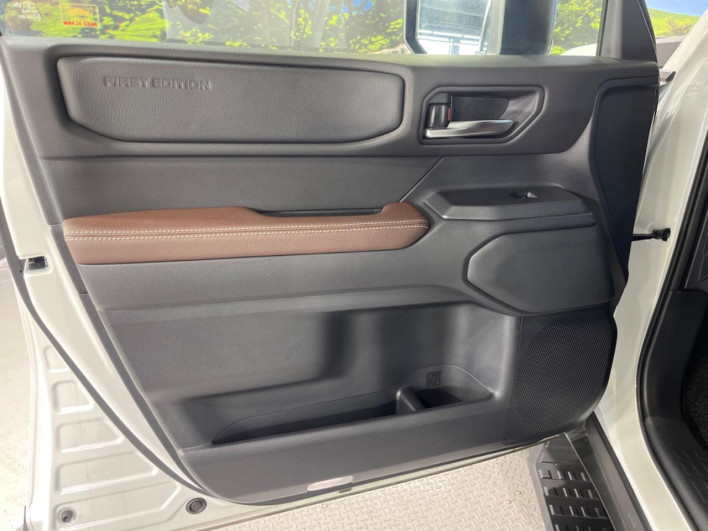 2024 Toyota Land Cruiser 250 3BA-TRJ250W (UW-69ef58eaec533)[28]