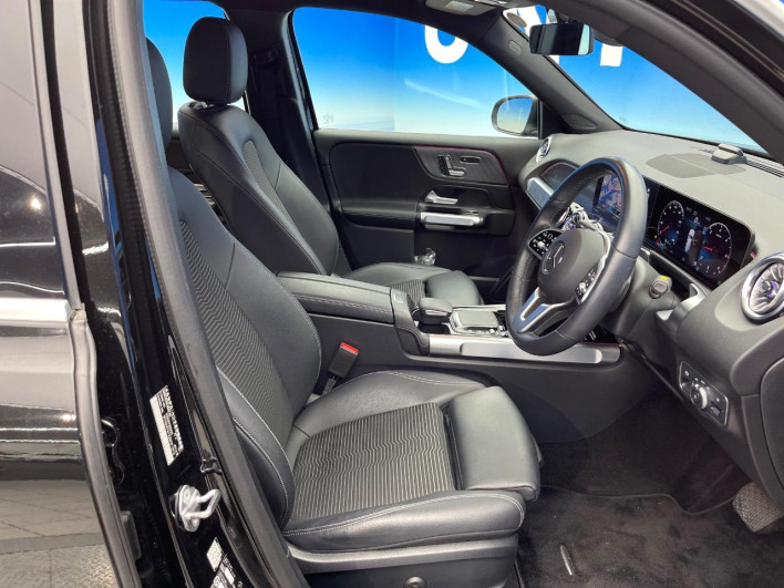 2022 Mercedes Benz GLB 3DA-247613M (UW-69ef58eebb2c7)[26]