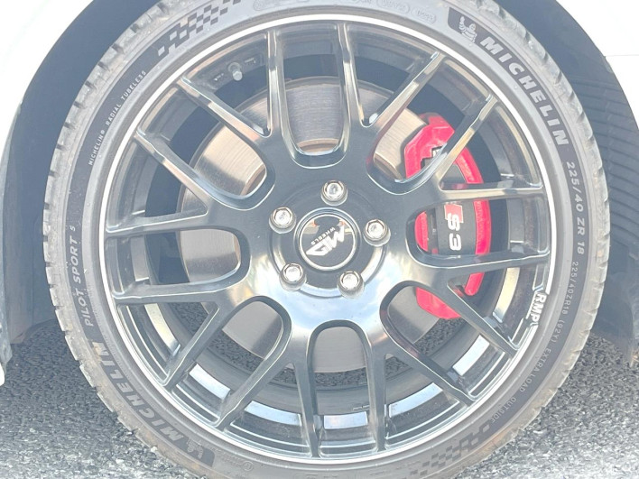 2015 Audi S3 Sedan ABA-8VCJXL (UW-69ef58f07c185)[16]