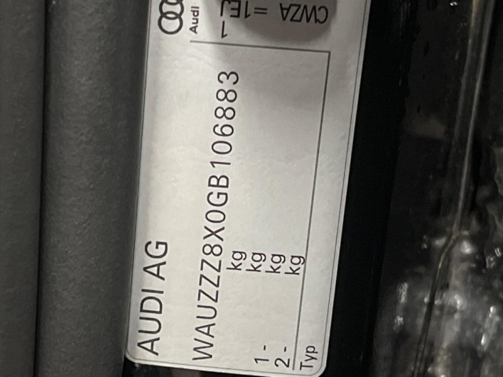 2016 Audi S1 Sportback ABA-8XCWZF (UW-69ef58f096782)[1]