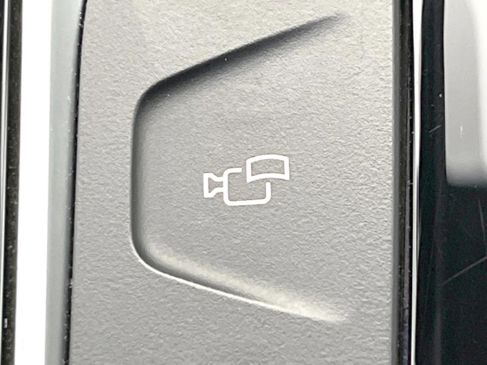 2020 BMW 5 Series 3DA-JF20 (UW-69ef58f27760b)[24]