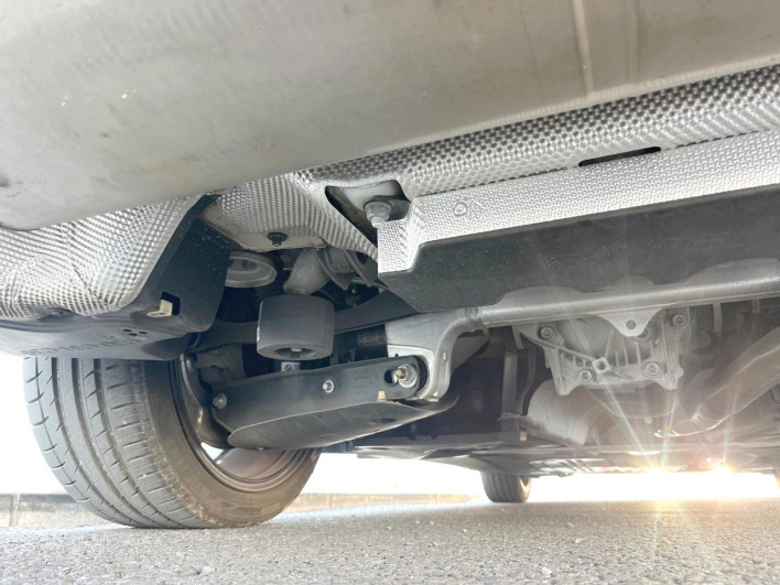 2019 BMW 5 Series DBA-JL10 (UW-69ef58f348fb8)[13]