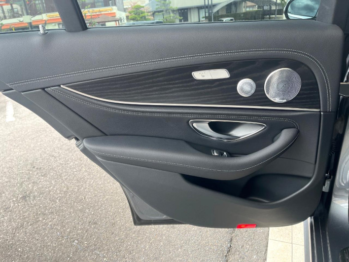 2018 Mercedes Benz E Class RBA-213045C (UW-69ef58f4b3e0c)[16]