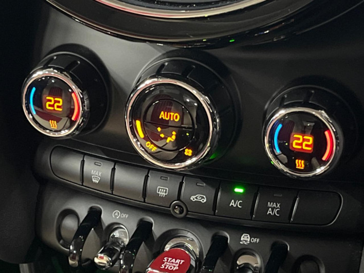 2018 Rover Mini DBA-XS15 (UW-69ef58f71a06e)[7]