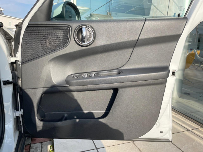 2019 Rover Mini DBA-YS15 (UW-69ef58f7c3cc2)[24]