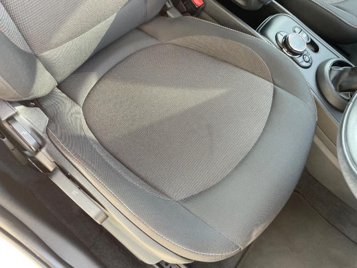 2019 Rover Mini DBA-YS15 (UW-69ef58f7c3cc2)[25]