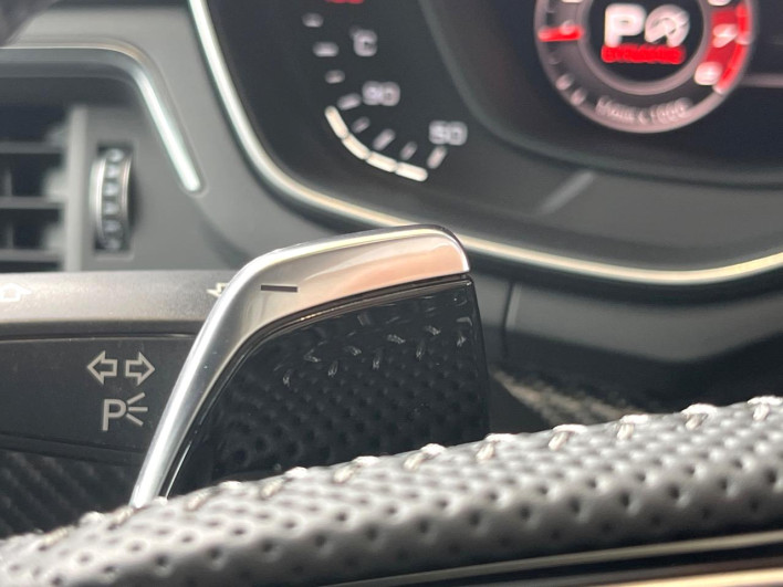 2019 Audi RS4 Avant ABA-8WDECF (UW-69ef58f883bd7)[27]