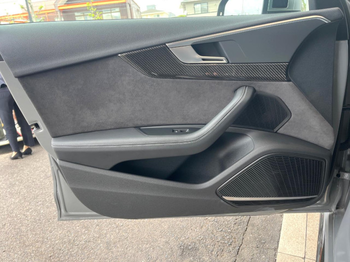2019 Audi RS4 Avant ABA-8WDECF (UW-69ef58f883bd7)[20]