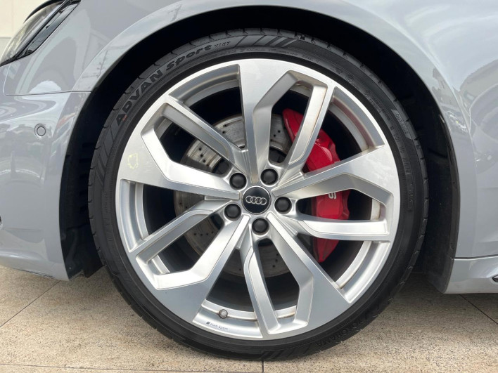 2019 Audi RS4 Avant ABA-8WDECF (UW-69ef58f883bd7)[22]