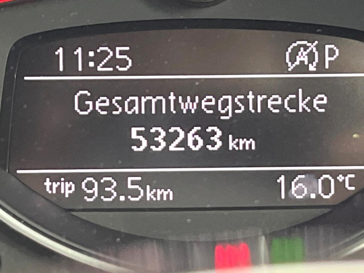 2016 Volkswagen The Beetle ABA-16CZDW (UW-69ef58f8eeed3)[2]