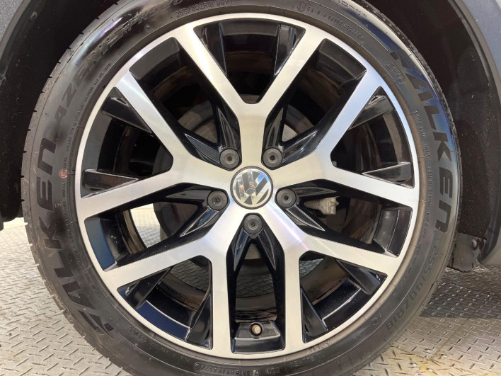 2016 Volkswagen The Beetle ABA-16CZDW (UW-69ef58f8eeed3)[19]