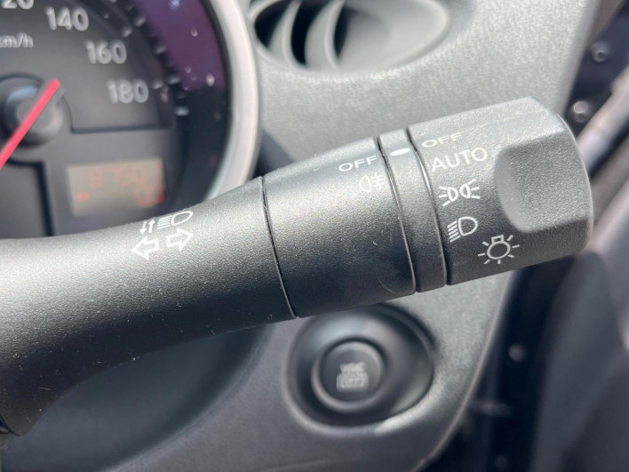 2009 Nissan Fairlady Z CBA-Z34 (UW-69ef58faeca7e)[29]