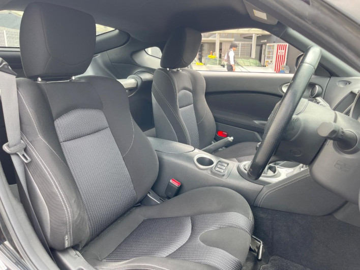 2009 Nissan Fairlady Z CBA-Z34 (UW-69ef58faeca7e)[24]