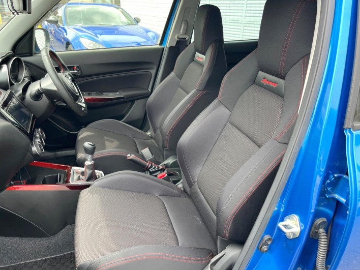 2023 Suzuki Swift Sport 4BA-ZC33S (UW-69ef58fb2d295)[15]