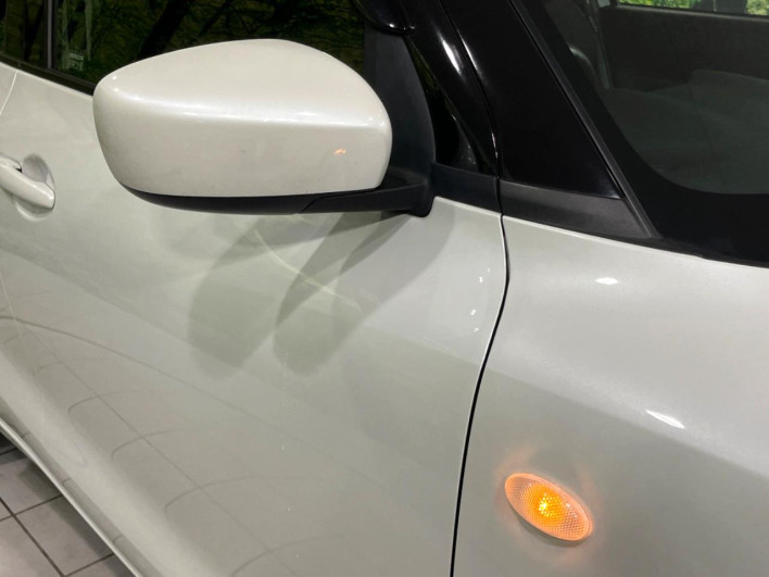 2022 Suzuki Swift 5BA-ZD83S (UW-69ef58fd0f26a)[23]