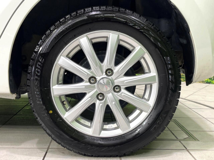 2022 Suzuki Swift 5BA-ZD83S (UW-69ef58fd0f26a)[15]