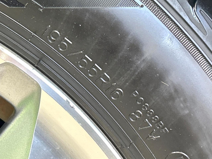 2011 Honda CR-Z DAA-ZF1 (UW-69ef58fd781db)[18]