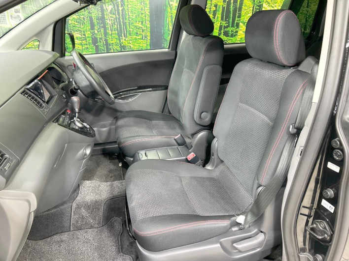 2011 Toyota Isis DBA-ZGM11W (UW-69ef58fe353ba)[19]