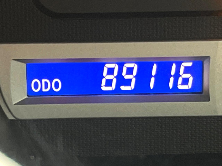 2008 Toyota Voxy DBA-ZRR70W (UW-69ef590034673)[2]