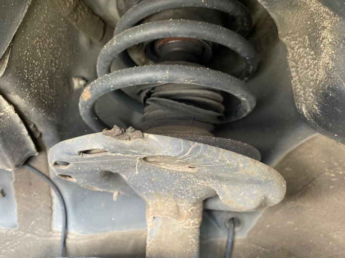 2013 Toyota Voxy DBA-ZRR70W (UW-69ef5900775fc)[10]