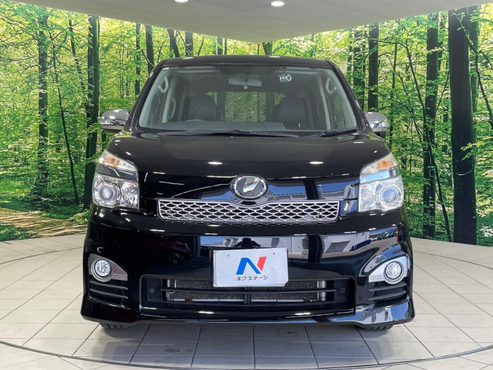 2013 Toyota Voxy DBA-ZRR70W (UW-69ef5900775fc)[19]