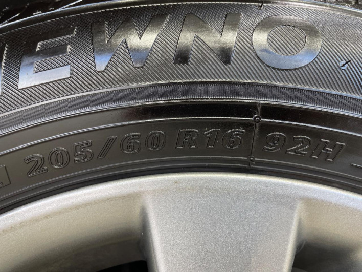 2013 Toyota Voxy DBA-ZRR70W (UW-69ef5900775fc)[8]