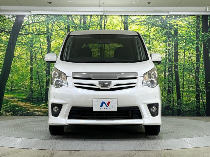 2013 Toyota Noah DBA-ZRR70W (UW-69ef59008f648)[11]