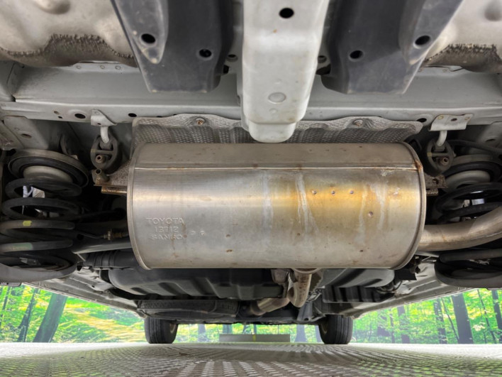 2013 Toyota Noah DBA-ZRR70W (UW-69ef59008f648)[26]