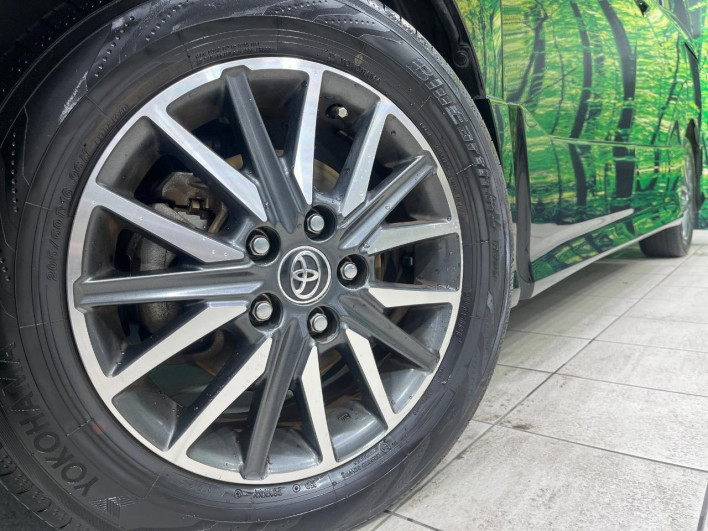 2016 Toyota Voxy DBA-ZRR80W (UW-69ef59021650d)[4]