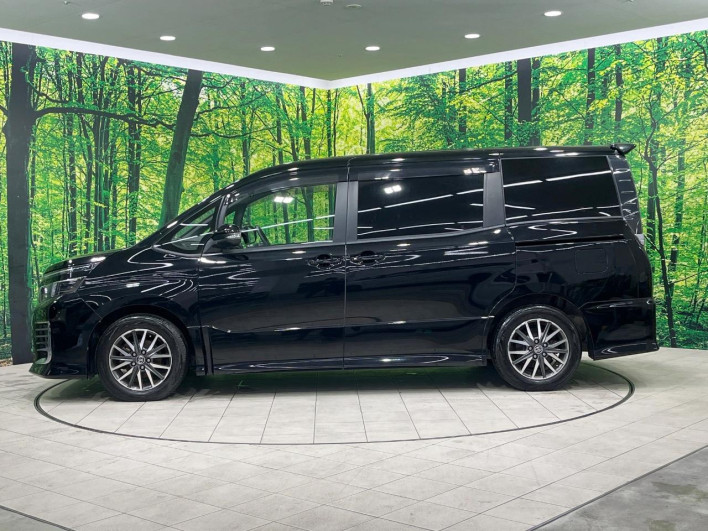 2016 Toyota Voxy DBA-ZRR80W (UW-69ef59021650d)[10]