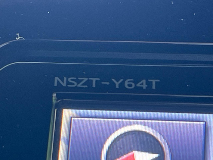 2016 Toyota Noah DBA-ZRR80W (UW-69ef590257195)[24]