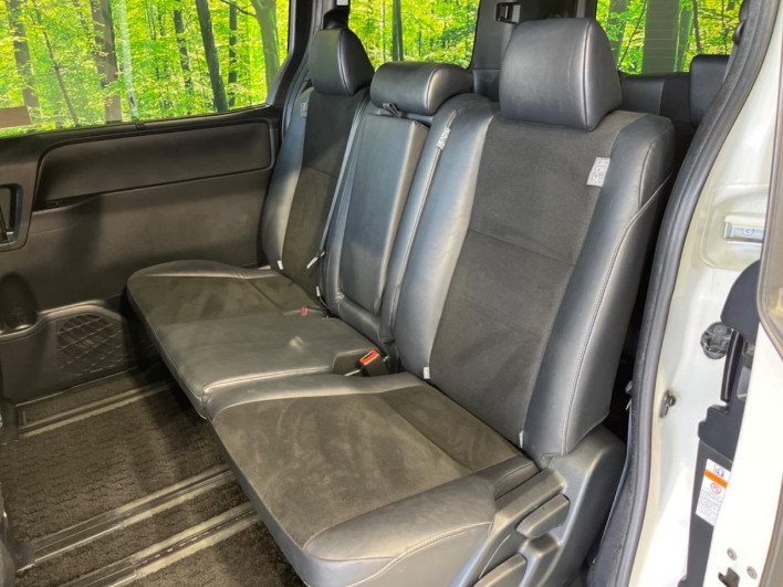 2016 Toyota Noah DBA-ZRR80W (UW-69ef590257195)[6]