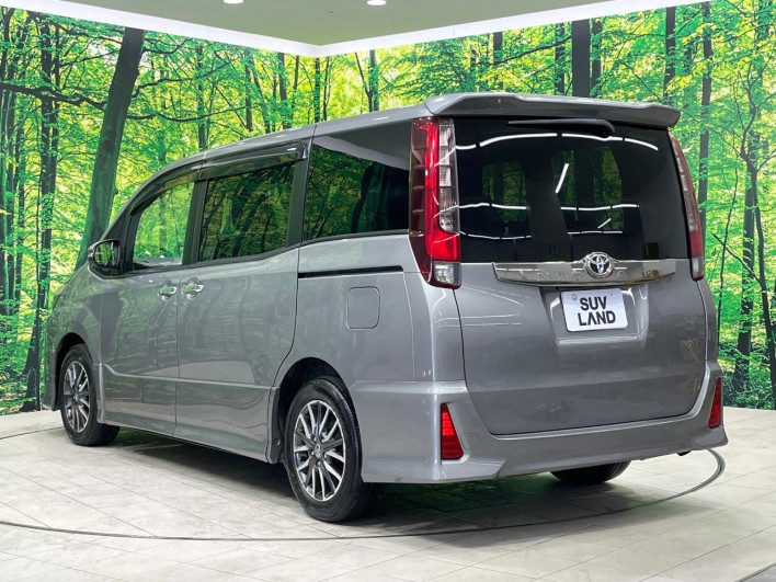 2017 Toyota Noah DBA-ZRR80W (UW-69ef5902a1f9f)[11]