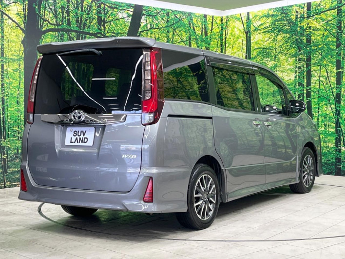 2017 Toyota Noah DBA-ZRR80W (UW-69ef5902a1f9f)[13]