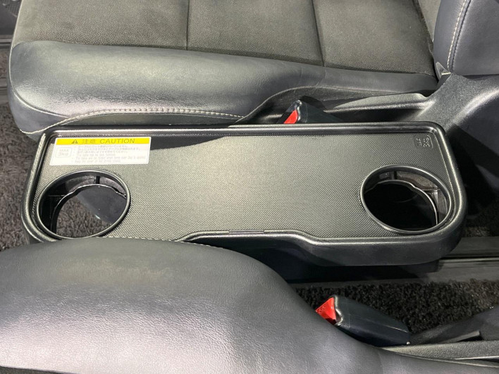 2017 Toyota Noah DBA-ZRR80W (UW-69ef5902a1f9f)[23]