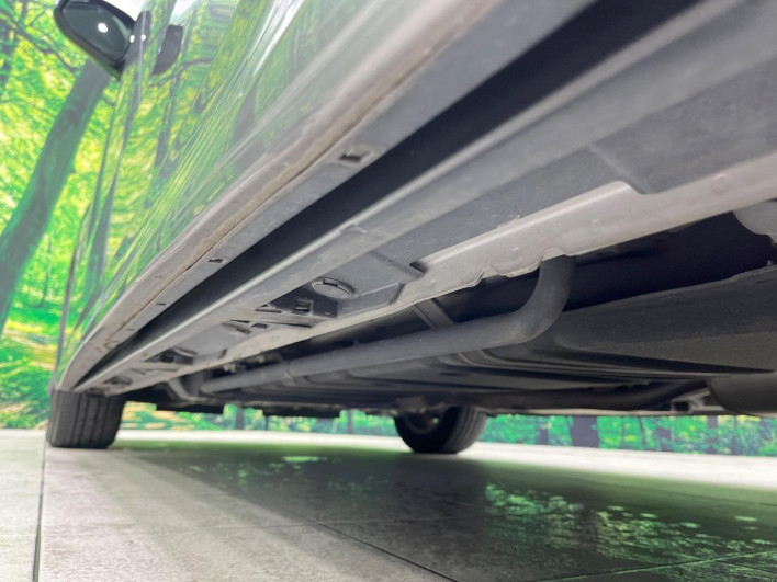 2017 Toyota Noah DBA-ZRR80W (UW-69ef5902a1f9f)[27]