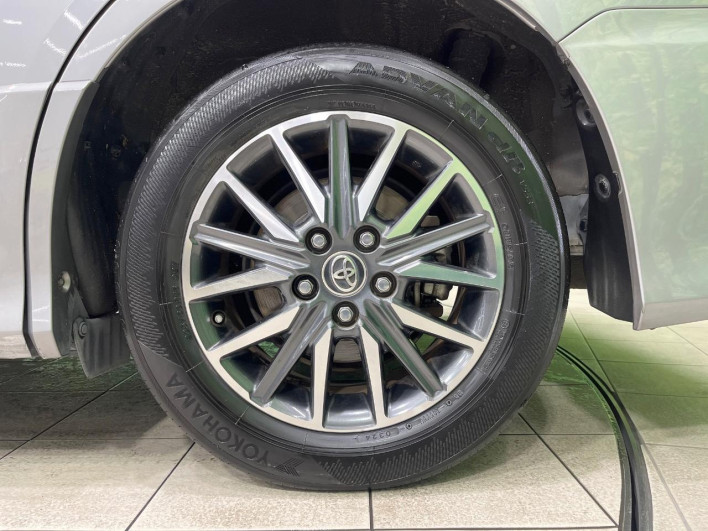 2017 Toyota Noah DBA-ZRR80W (UW-69ef5902a1f9f)[5]