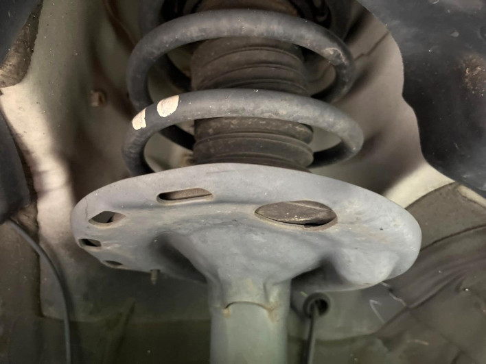 2017 Toyota Voxy DBA-ZRR80G (UW-69ef5904104c6)[19]