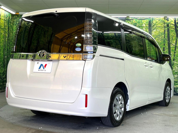 2017 Toyota Voxy DBA-ZRR80G (UW-69ef5904104c6)[9]