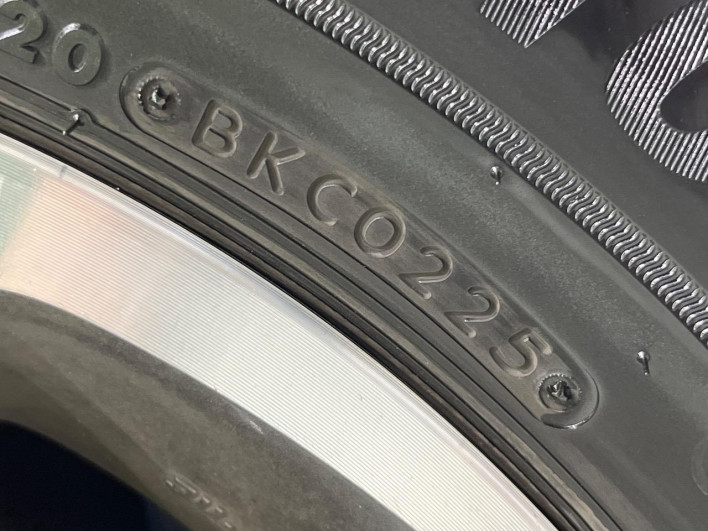 2018 Toyota Voxy DBA-ZRR80W (UW-69ef59044371f)[8]