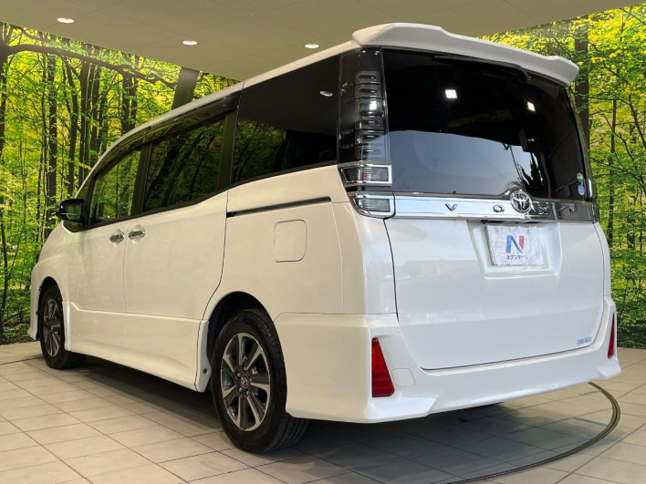 2018 Toyota Voxy DBA-ZRR80W (UW-69ef59044371f)[20]