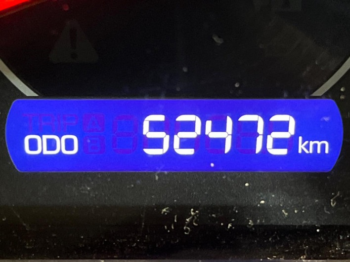 2018 Toyota Voxy DBA-ZRR80W (UW-69ef59044371f)[2]