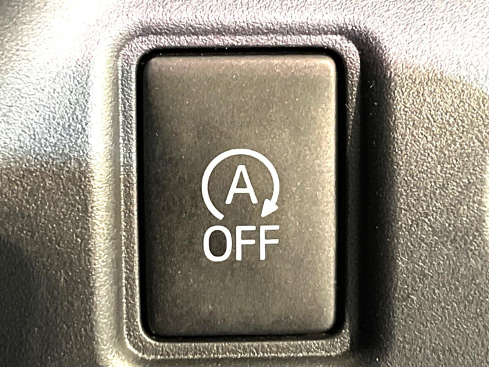 2018 Toyota Voxy DBA-ZRR80W (UW-69ef590497aff)[11]