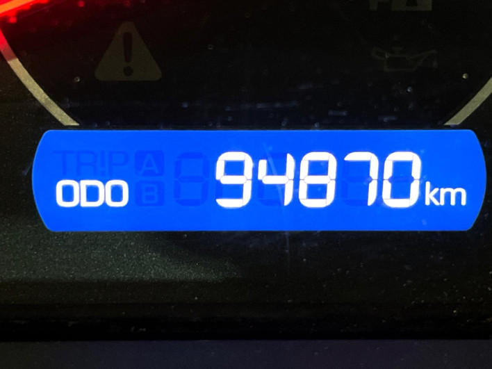 2018 Toyota Voxy DBA-ZRR80W (UW-69ef590497aff)[2]