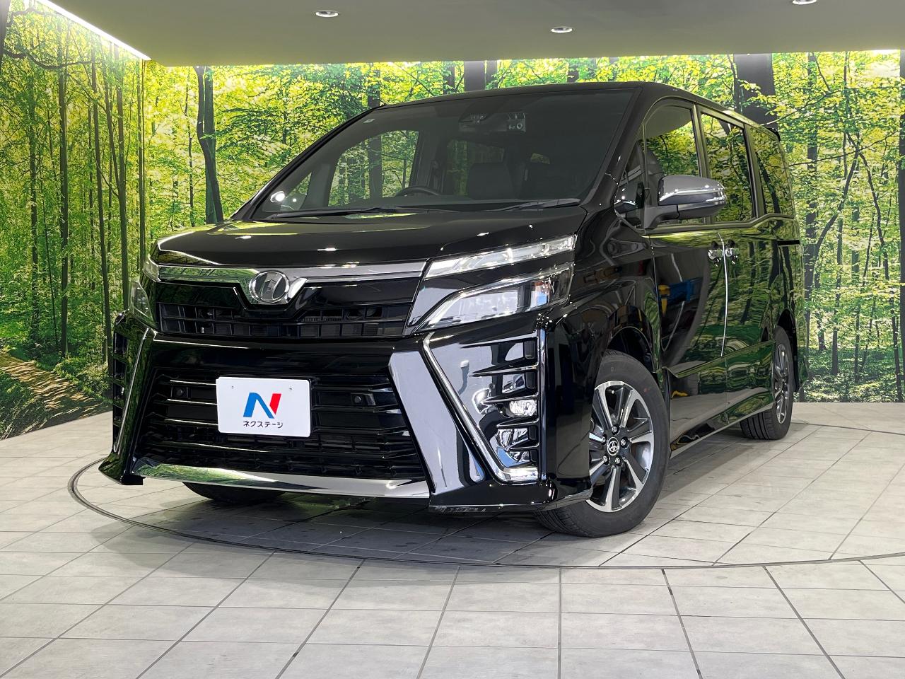2020 Toyota Voxy DBA-ZRR80W