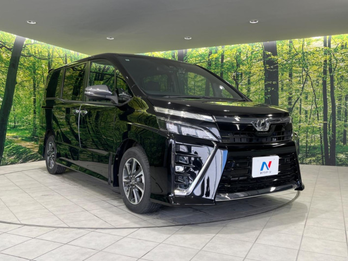 2020 Toyota Voxy DBA-ZRR80W (UW-69ef590617186)[9]