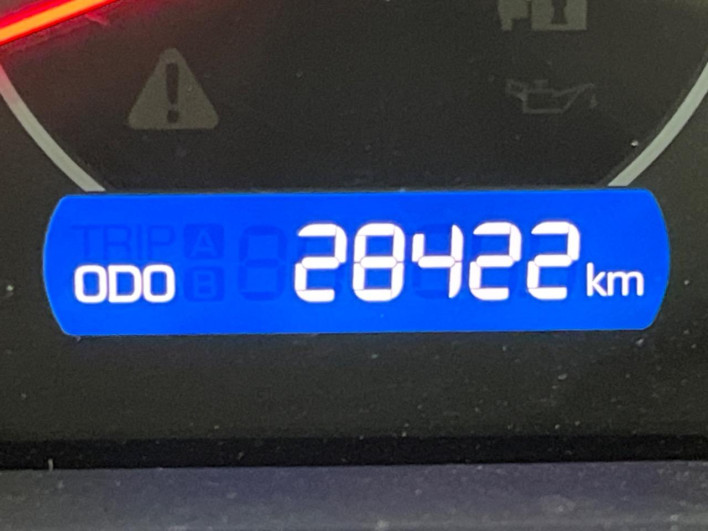 2020 Toyota Voxy DBA-ZRR80W (UW-69ef590617186)[2]
